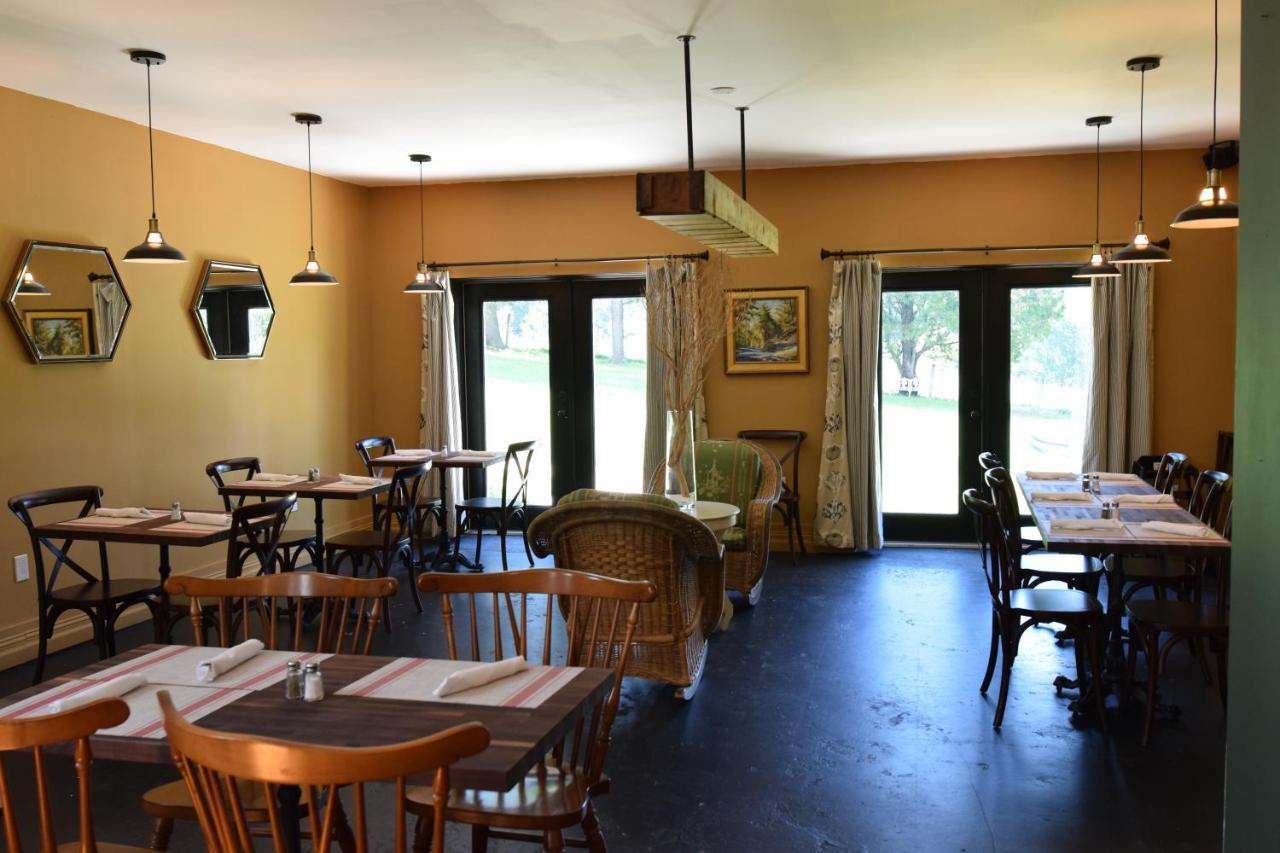 The Inn At Warm Springs מראה חיצוני תמונה